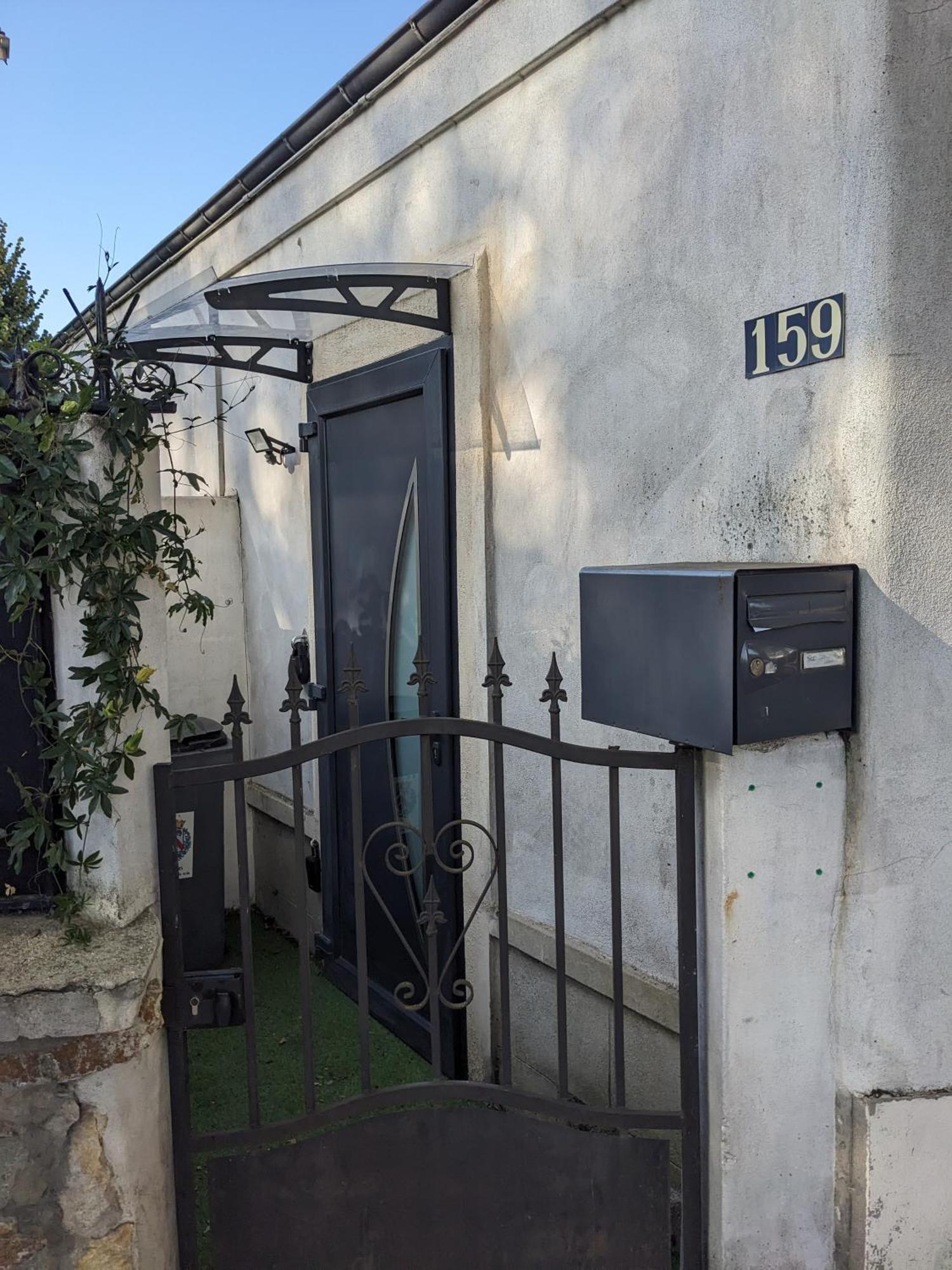 L'Escale Balneo'Romantique - Loveroom - Jacuzzi & Petit Dejeuner Villiers-sur-Marne Eksteriør bilde