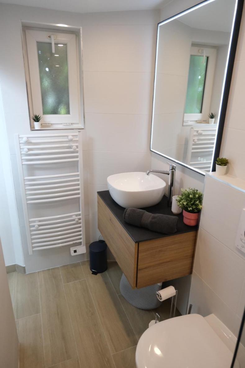 L'Escale Balneo'Romantique - Loveroom - Jacuzzi & Petit Dejeuner Villiers-sur-Marne Eksteriør bilde